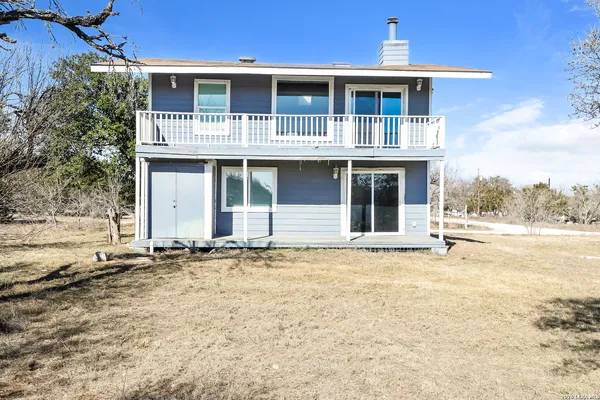 $1,345 | 414 Medina Road, Bandera, TX 78003