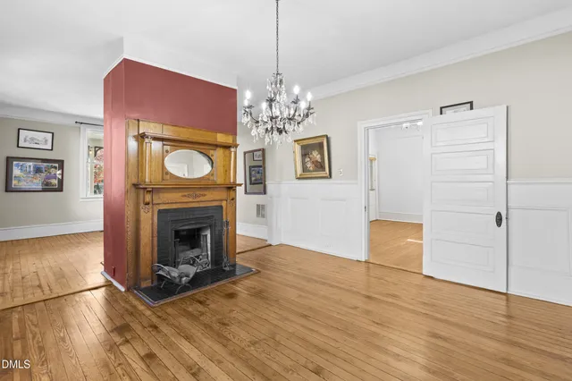 $975,000 | 527 North East Street, Raleigh, NC 27604