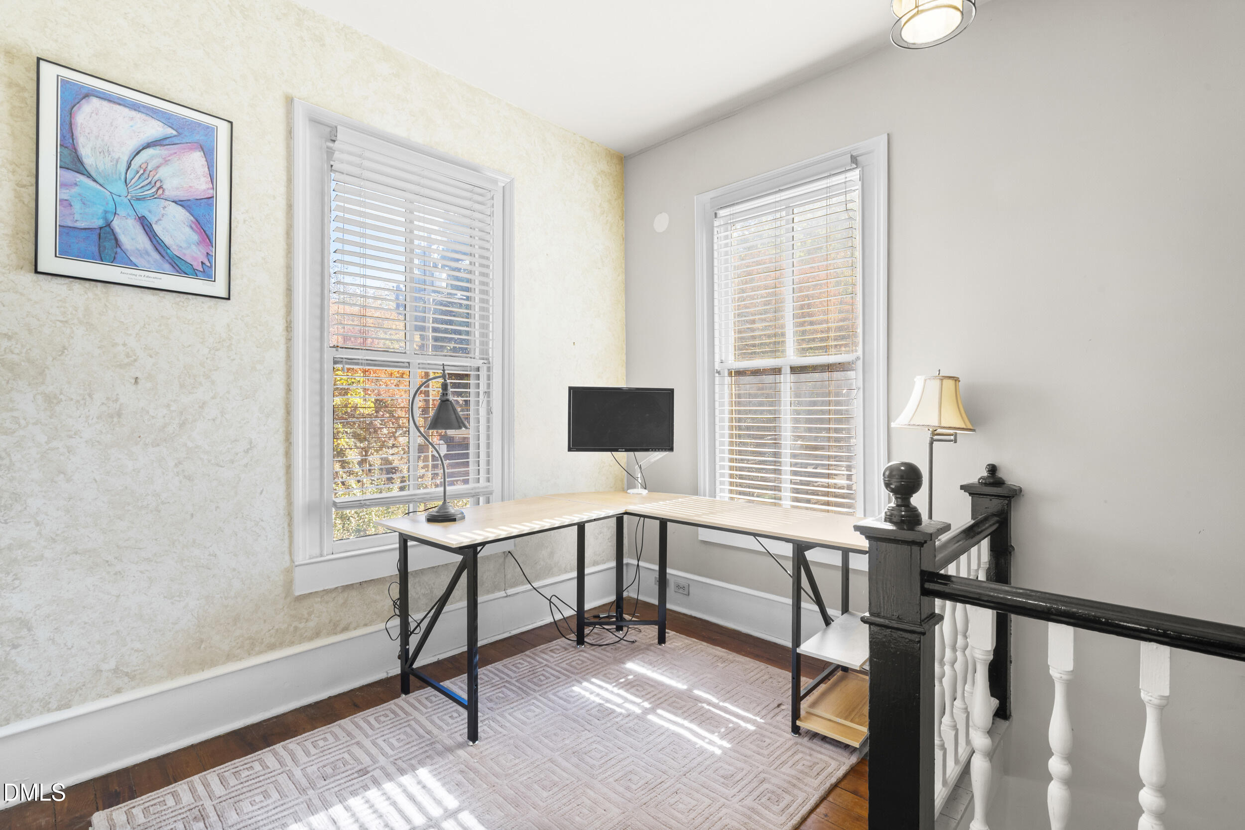 527 North East Street Raleigh, NC 27604 - Photo 23 of 46 a view of a livingroom with workspace