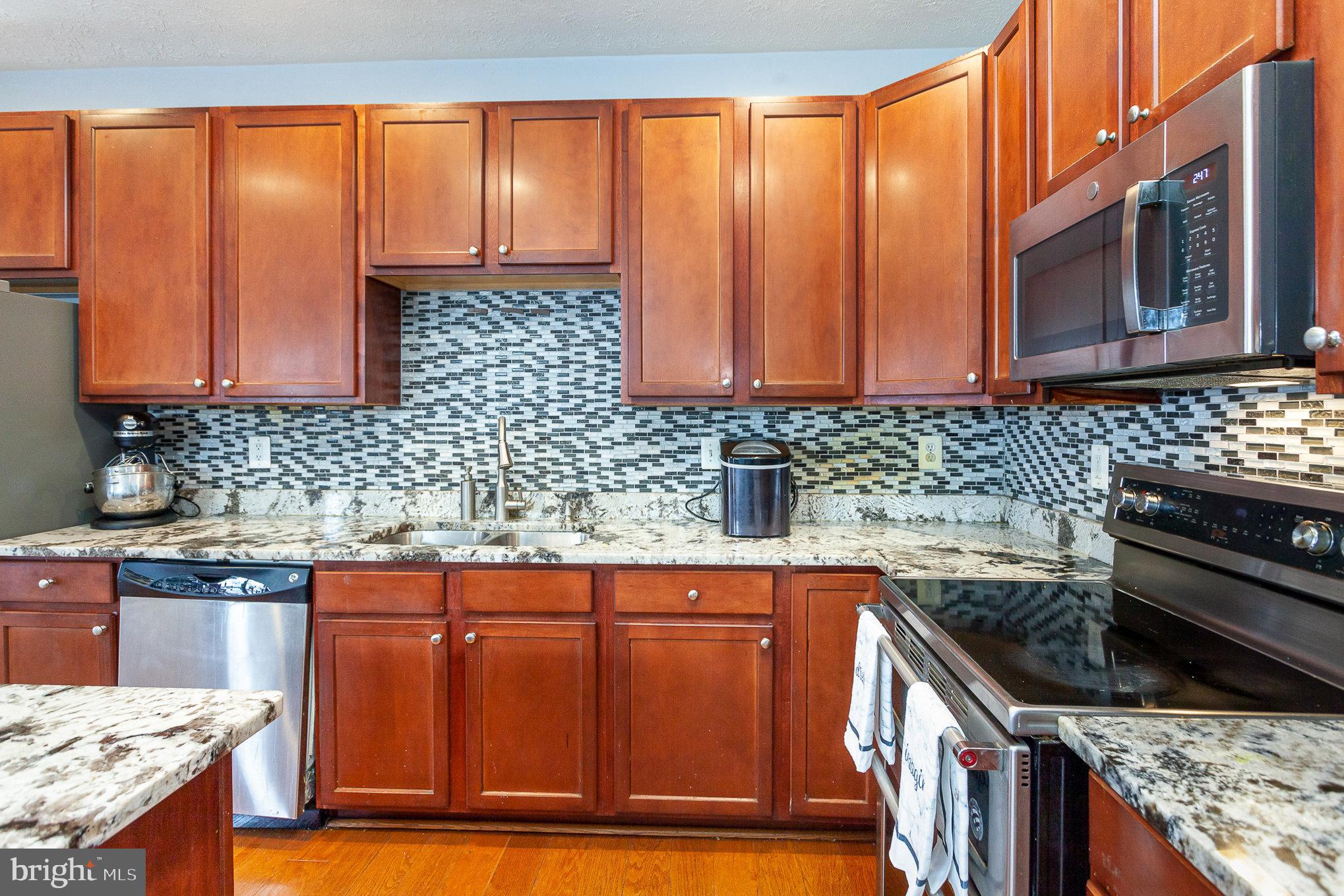 828 Lowe Road Middle River, MD 21220 - Photo 15 of 29 Stainless Steel Appliances