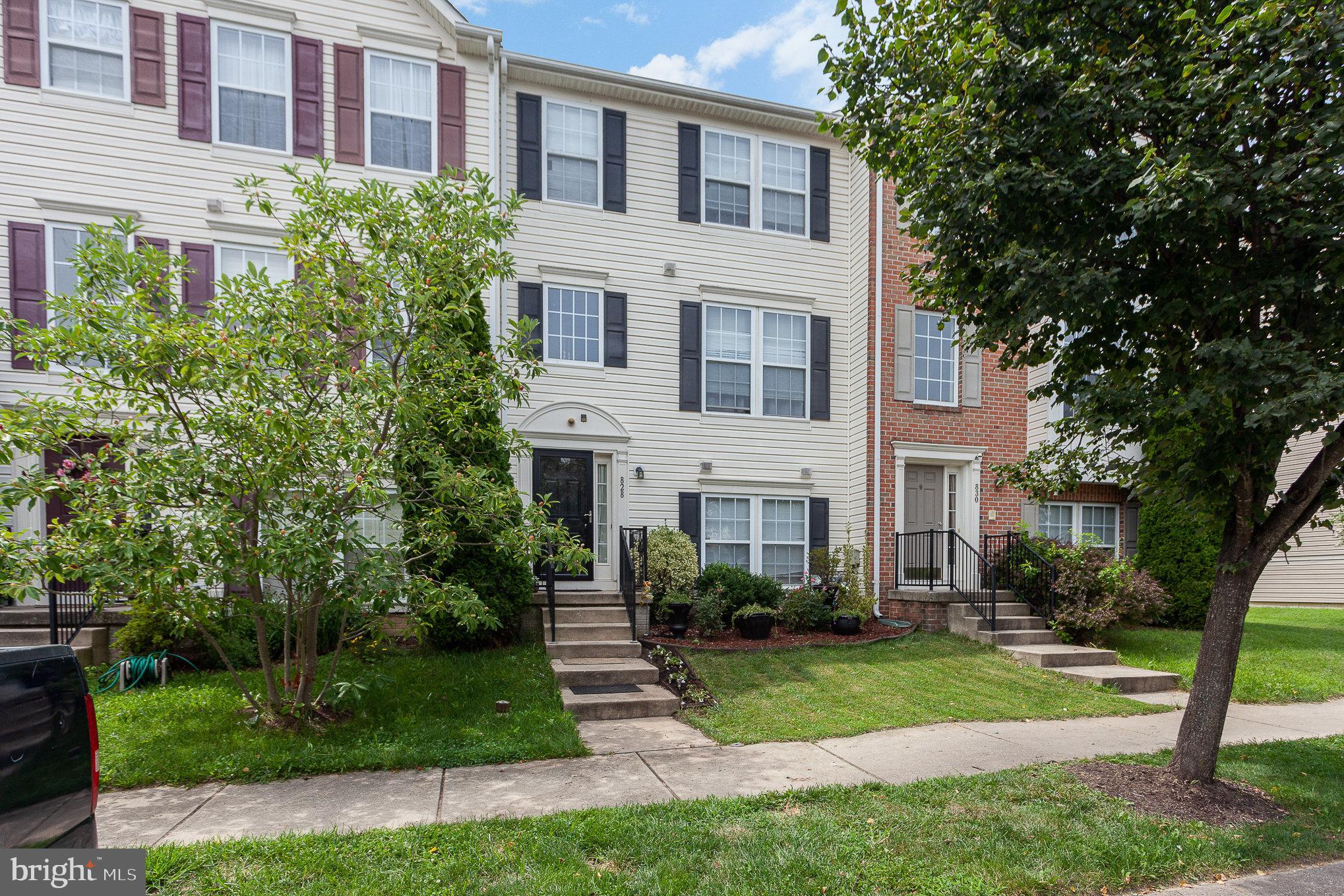 828 Lowe Road Middle River, MD 21220 - Photo 2 of 29 Curbside appeal!