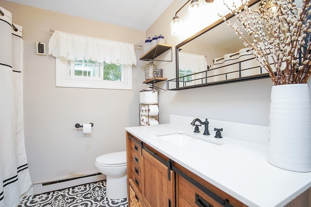 59 Portulaca Drive Springfield, MA 01129 - Photo 4 of 27