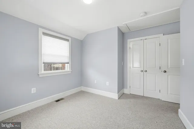 $4,000 | 2111 32nd Place Southeast, Washington, DC 20020