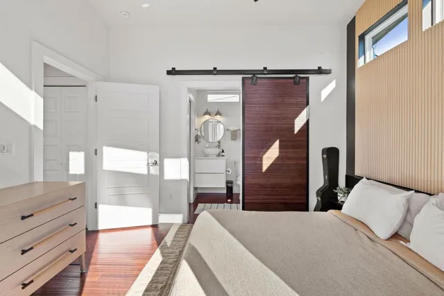 $3,800 | 1904 East 17th Street, Unit B, Austin, TX 78702