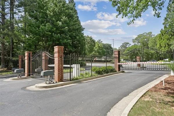 $2,350 | 206 Spring Heights Lane, Unit 206, Smyrna, GA 30080