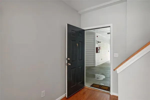 $2,350 | 206 Spring Heights Lane, Unit 206, Smyrna, GA 30080