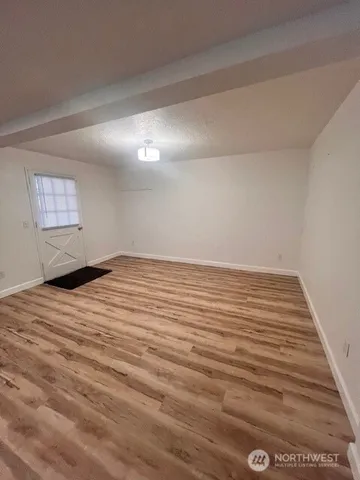 $2,200 | 251 East Lakeshore Drive, Allyn, WA 98524