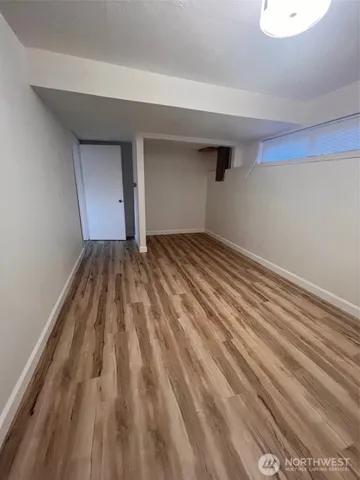 $2,200 | 251 East Lakeshore Drive, Allyn, WA 98524