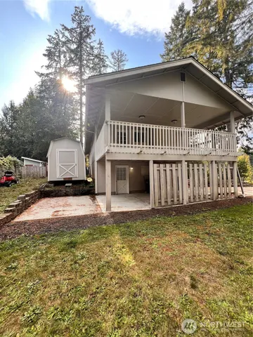 $2,200 | 251 East Lakeshore Drive, Allyn, WA 98524