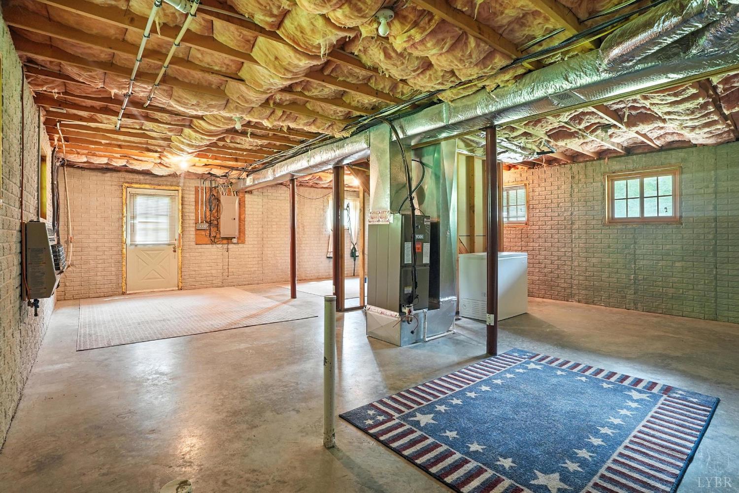 2070 Woodson Road Roseland, VA 22967 - Photo 41 of 76 a view of an entryway of the house
