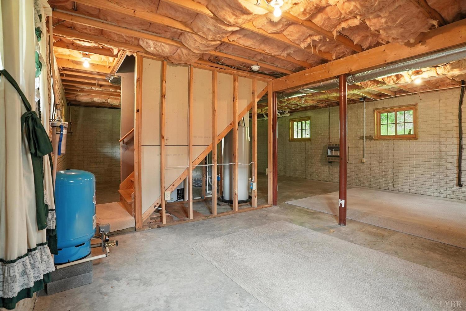 2070 Woodson Road Roseland, VA 22967 - Photo 43 of 76