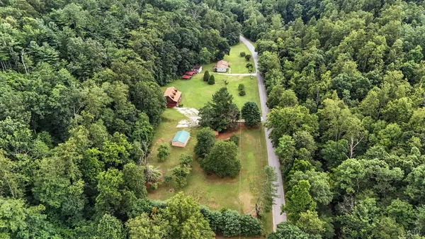 $475,000 | 2070 Woodson Road, Roseland, VA 22967