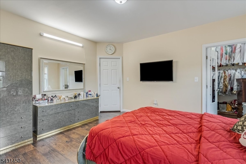 11 Alps Road Wayne, NJ 07470 - Photo 14 of 37