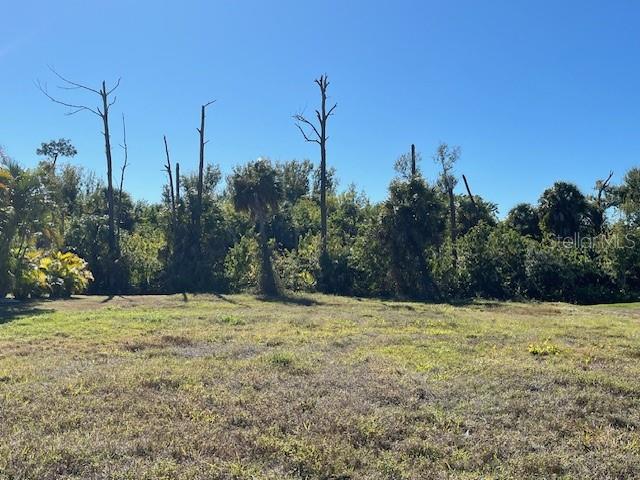 8 Tournament Road Rotonda West, FL 33947 - Photo 1 of 4 Gallery Image 1