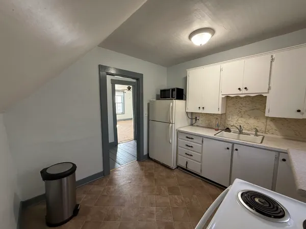 $1,450 | 44 Messer Street, Laconia, NH 03246