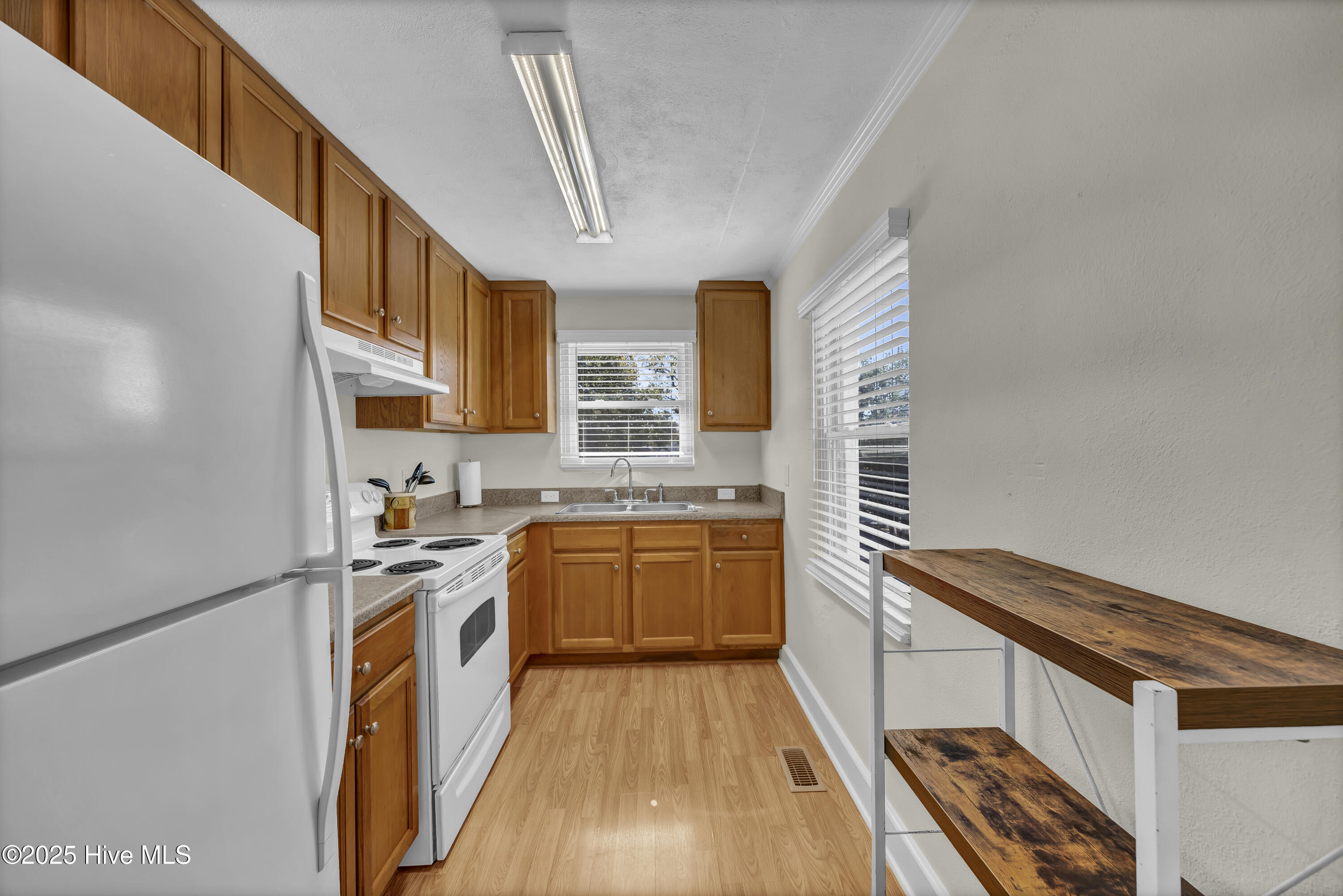 4503 Wrightsville Avenue Wilmington, NC 28403 - Photo 12 of 19 IMG_9816