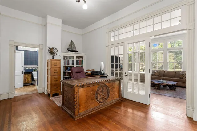 $450,000 | 712 Lamar Avenue, Crockett, TX 75835