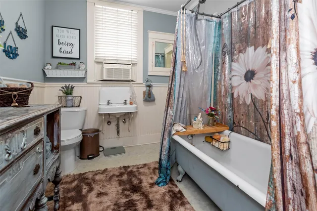 $450,000 | 712 Lamar Avenue, Crockett, TX 75835