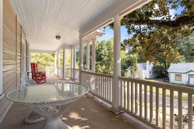 $450,000 | 712 Lamar Avenue, Crockett, TX 75835