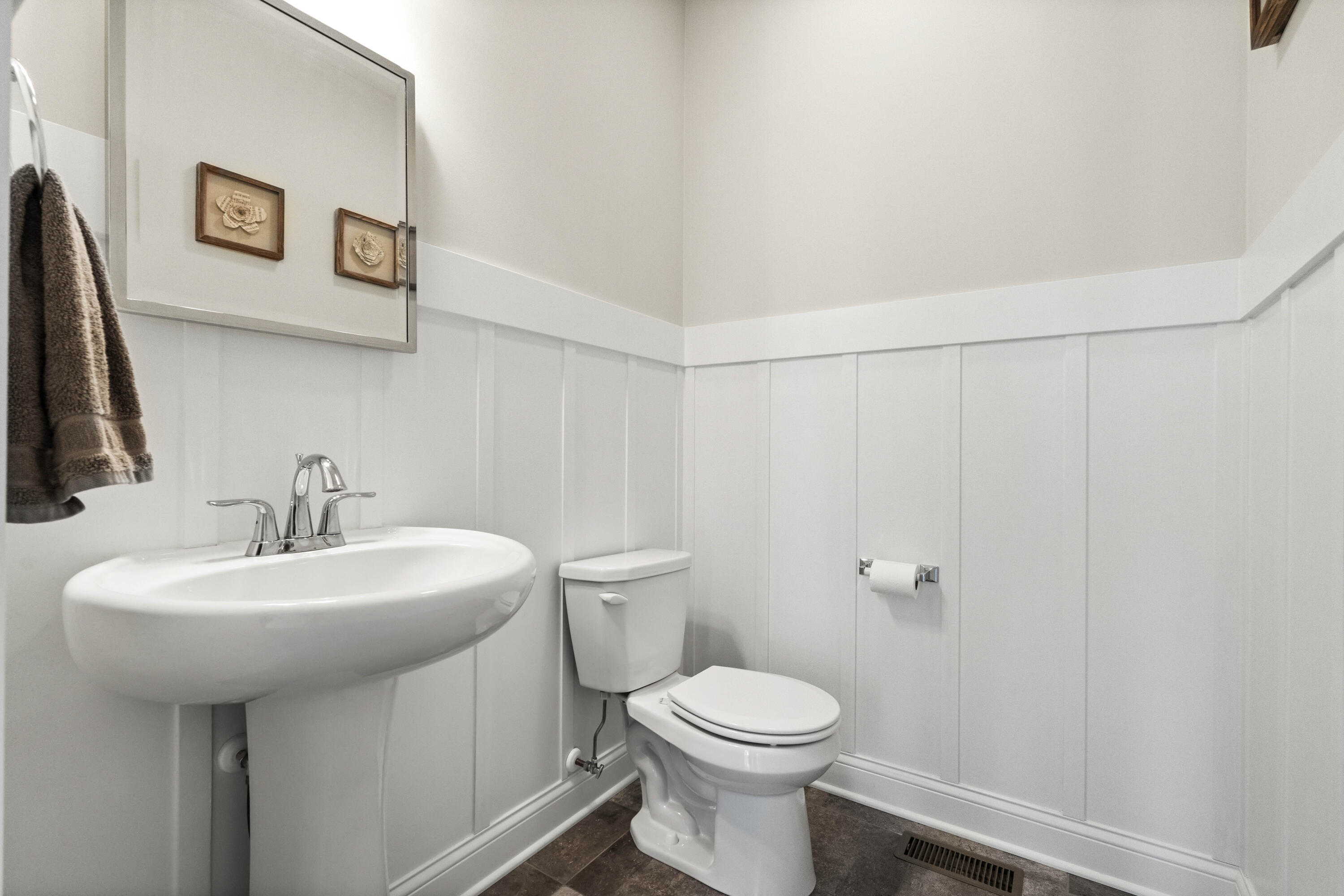 619 Lake Street Crown Point, IN 46307 - Photo 14 of 28 3000x2001
