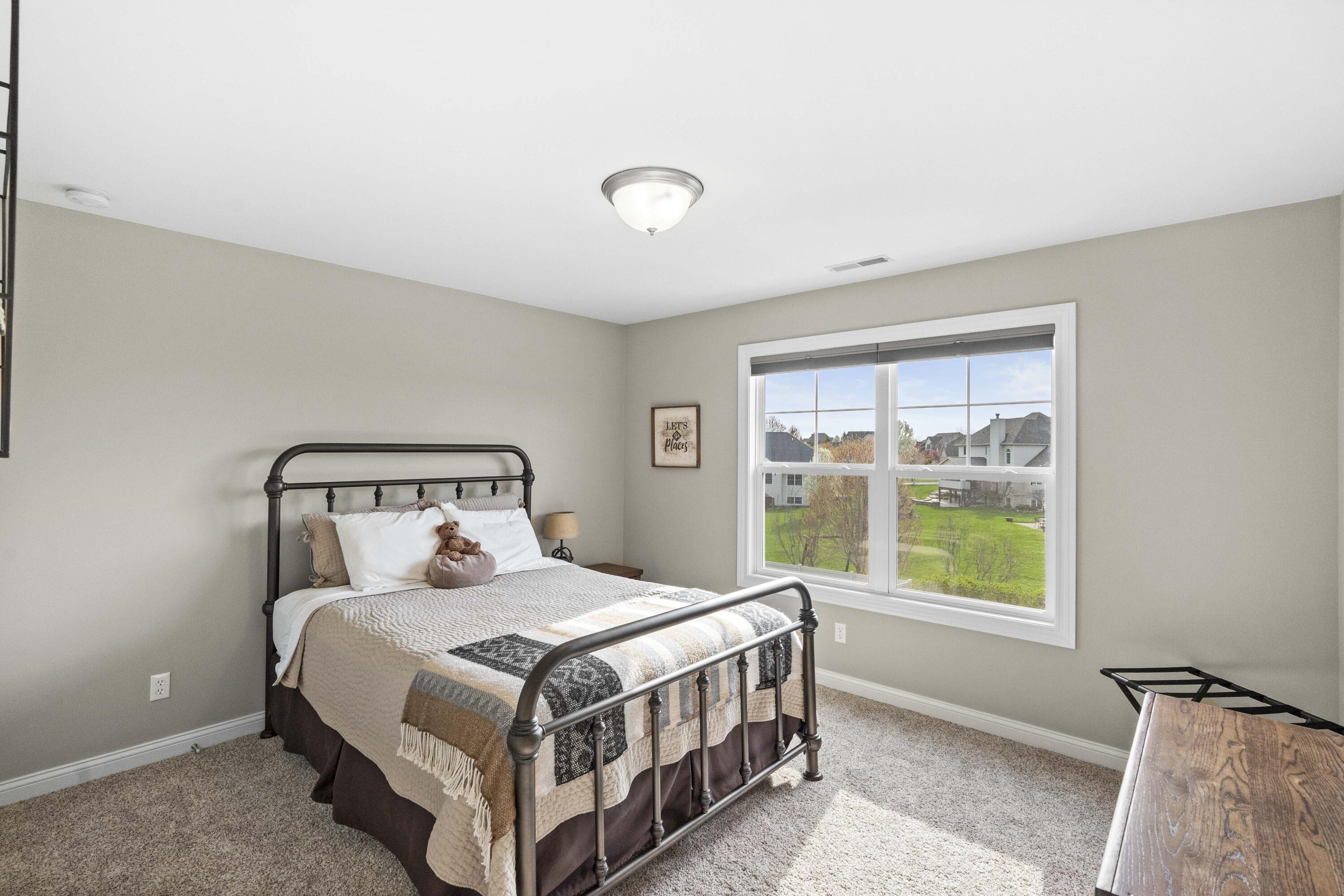 619 Lake Street Crown Point, IN 46307 - Photo 22 of 28 3000x2001