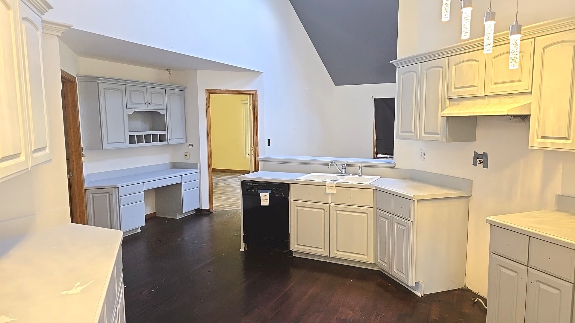 3907 Troon Street Flossmoor, IL 60422 - Photo 18 of 22 a spacious bathroom with a granite countertop sink and a mirror