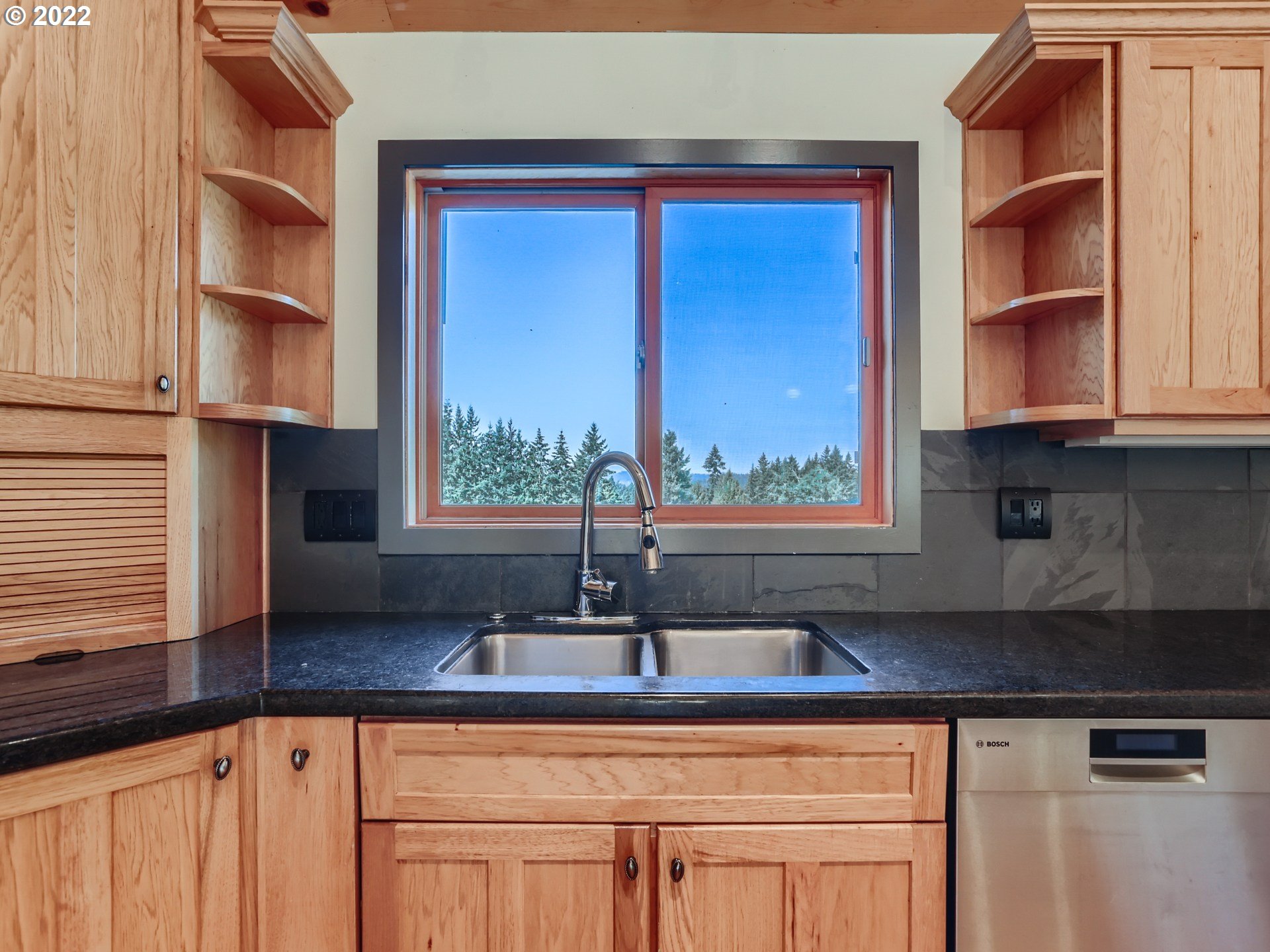 2880 Southwest Turner Road West Linn, OR 97068 - Photo 9 of 32 Gallery Image 9