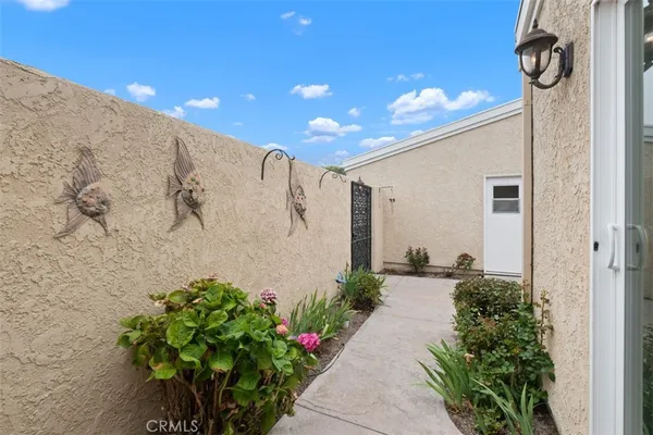 $11,000 | 31202 Palma Drive, Laguna Niguel, CA 92677