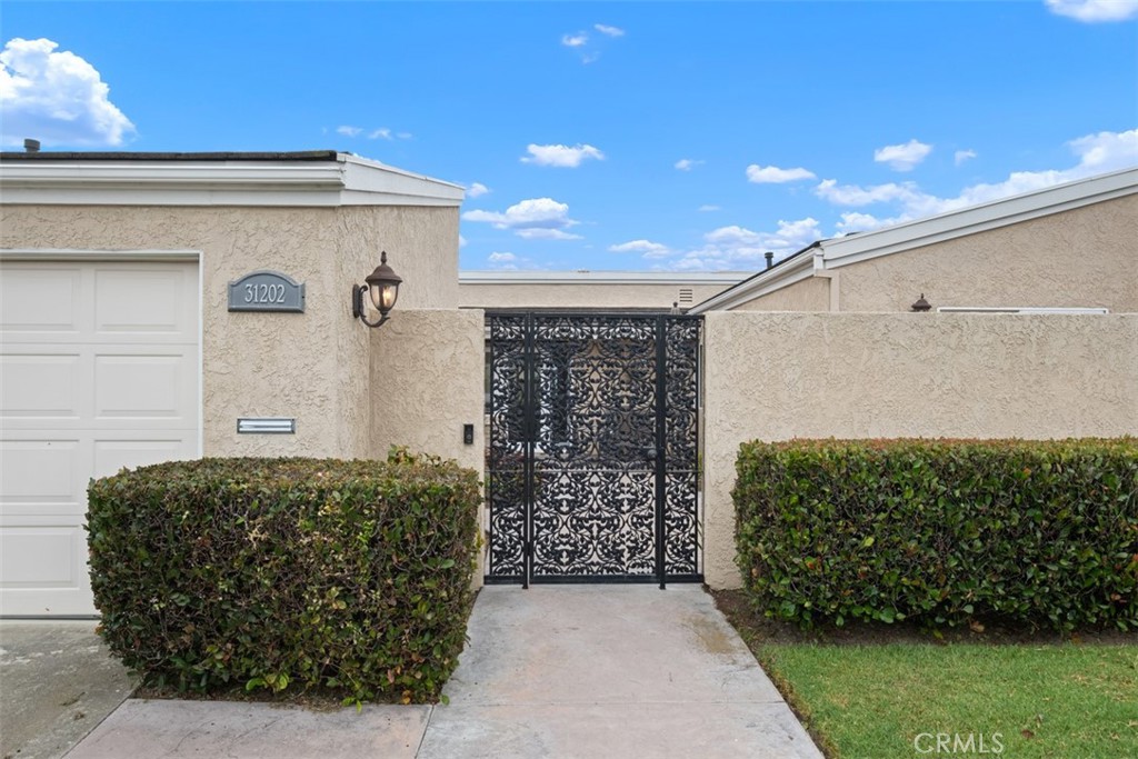 31202 Palma Drive Laguna Niguel, CA 92677 - Photo 5 of 47 a view of outdoor space and yard