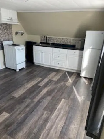 $395,000 | 14 Dinsmore Street, Skowhegan, ME 04976