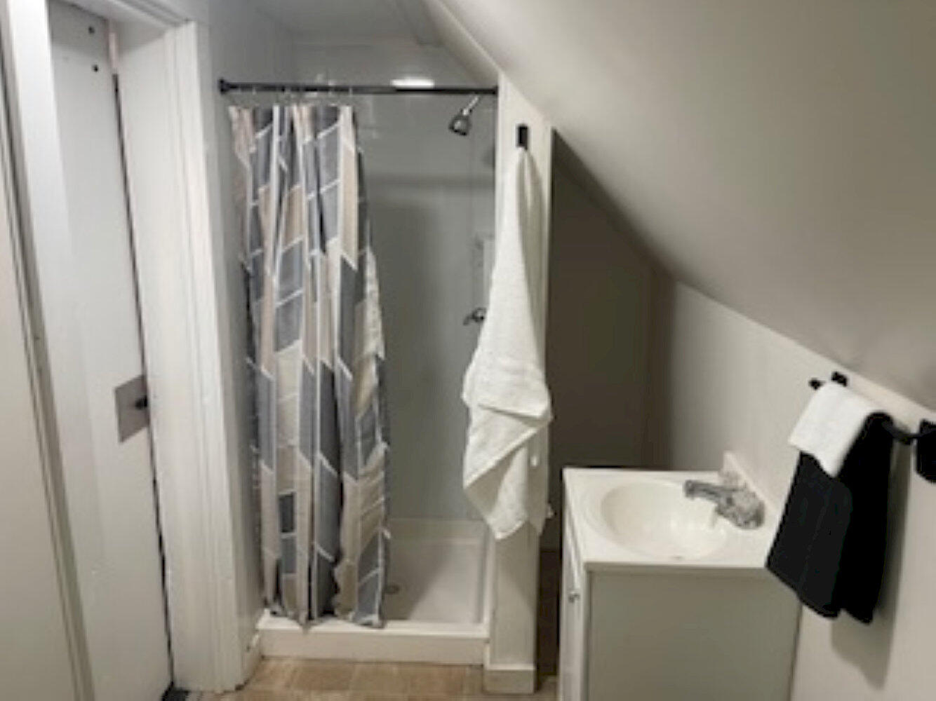 14 Dinsmore Street Skowhegan, ME 04976 - Photo 28 of 30 14d4bath_result