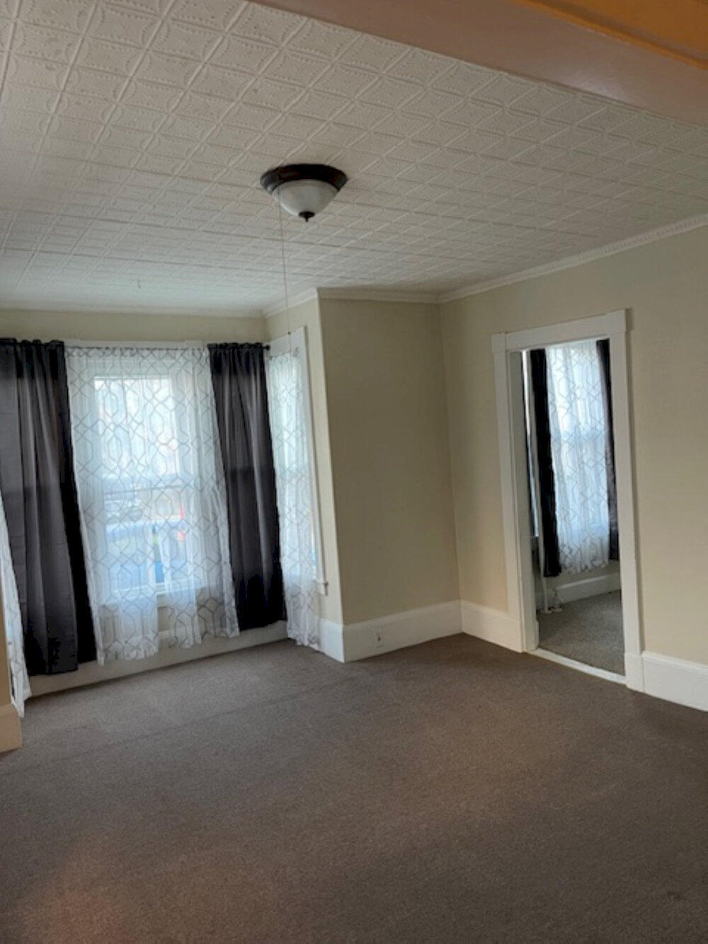 14 Dinsmore Street Skowhegan, ME 04976 - Photo 7 of 30 14 d 1 lr_result