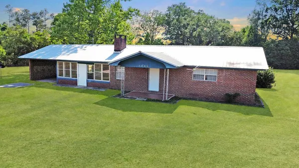 $229,900 | 5455 Highway 71, Wewahitchka, FL 32465