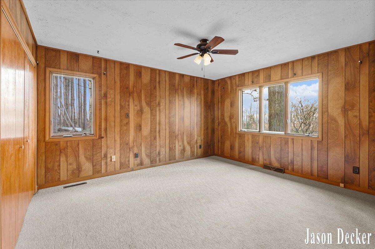 15594 Ritchie Avenue Northeast Cedar Springs, MI 49319 - Photo 13 of 32 54-INTERIOR 10A