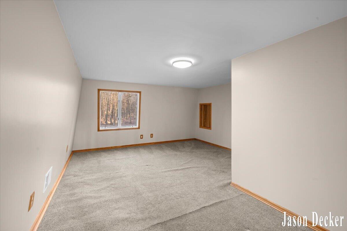 15594 Ritchie Avenue Northeast Cedar Springs, MI 49319 - Photo 15 of 32 58-INTERIOR 13A