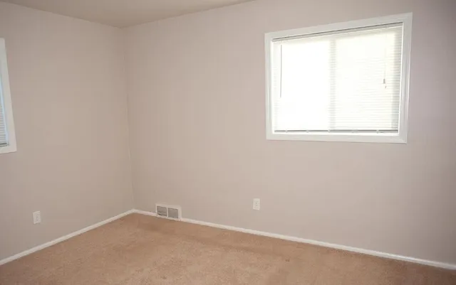 $2,000 | 14255 Cavell Street, Livonia, MI 48154