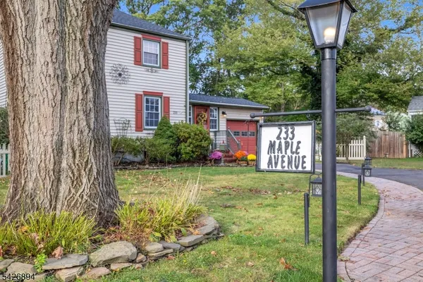 $573,000 | 233 Maple Avenue, Dunellen, NJ 08812