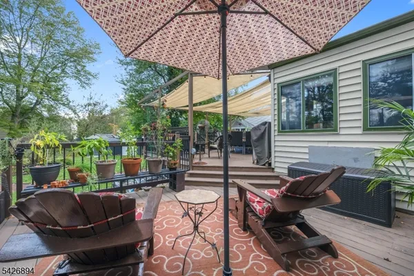 $573,000 | 233 Maple Avenue, Dunellen, NJ 08812