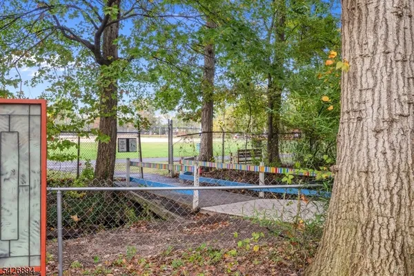 $573,000 | 233 Maple Avenue, Dunellen, NJ 08812