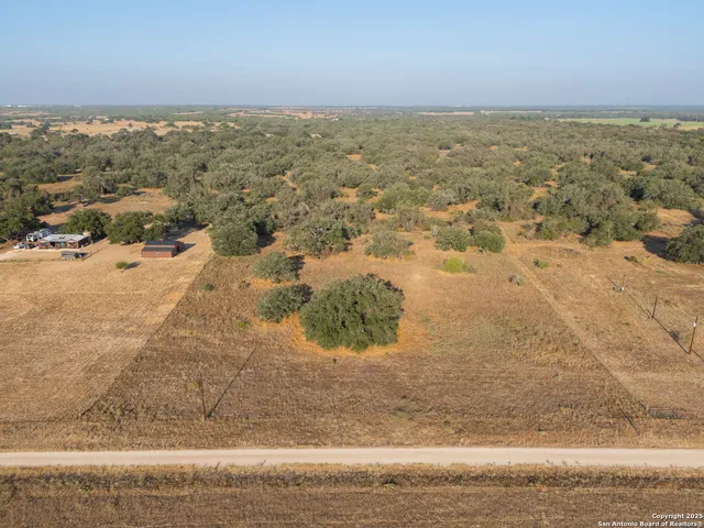 $250,000 | 353 Pr Dax, Pleasanton, TX 78064