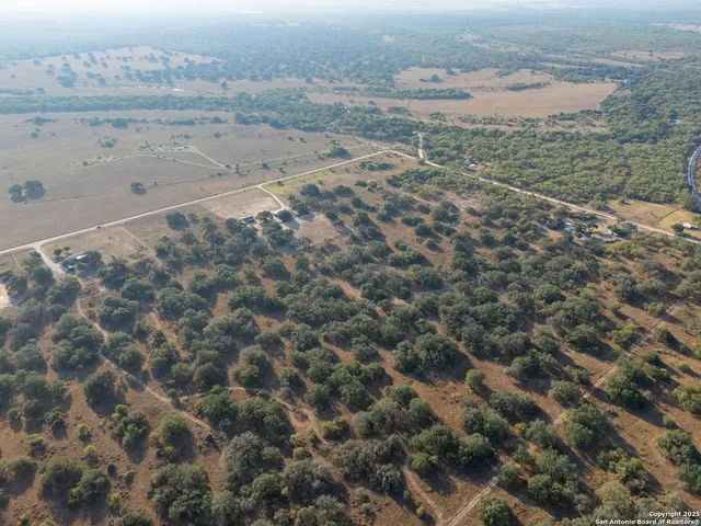 $250,000 | 353 Pr Dax, Pleasanton, TX 78064