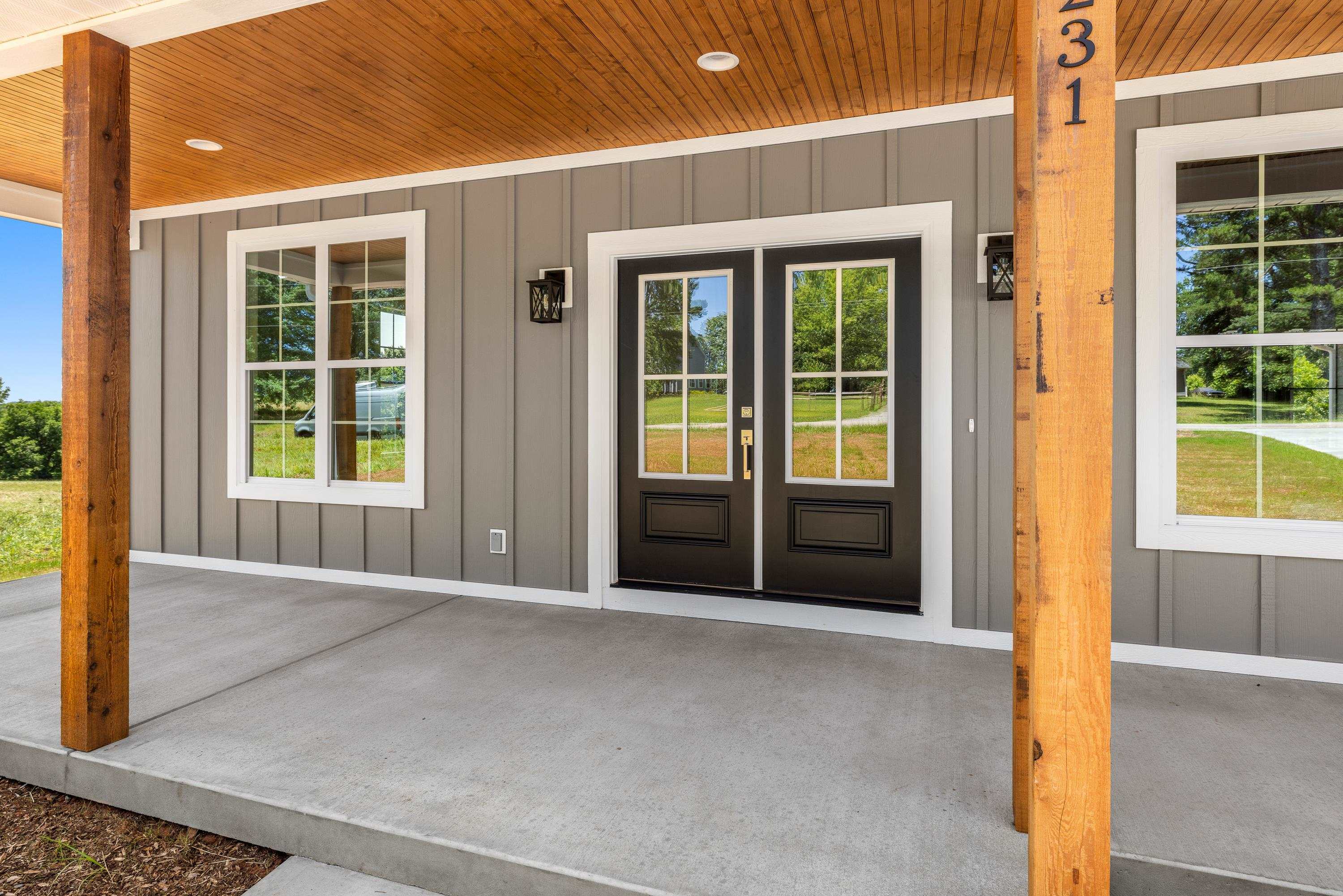231 Ferree Road Campobello, SC 29322 - Photo 4 of 31