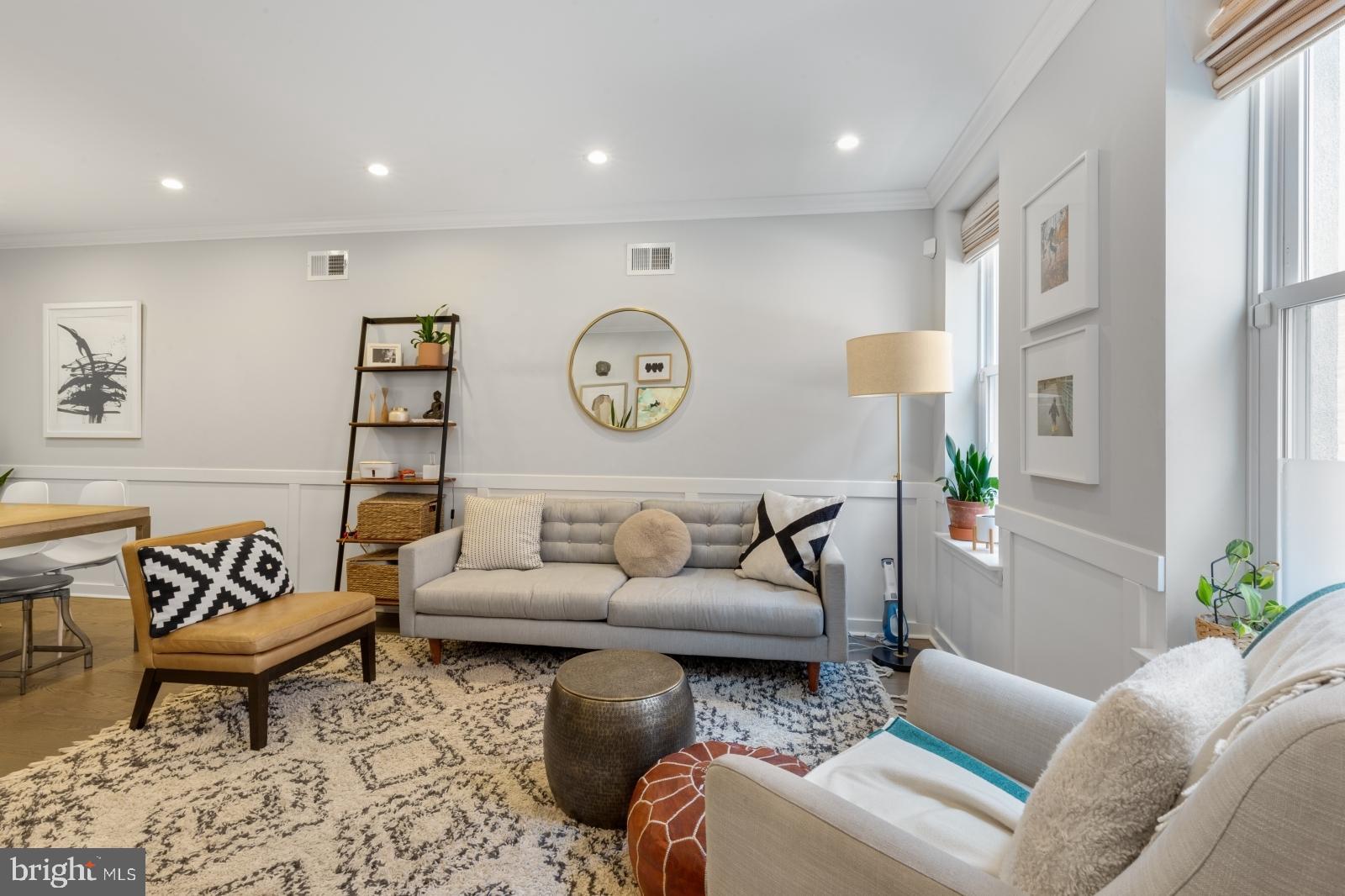 2136 Pemberton Street Philadelphia, PA 19146 - Photo 2 of 45