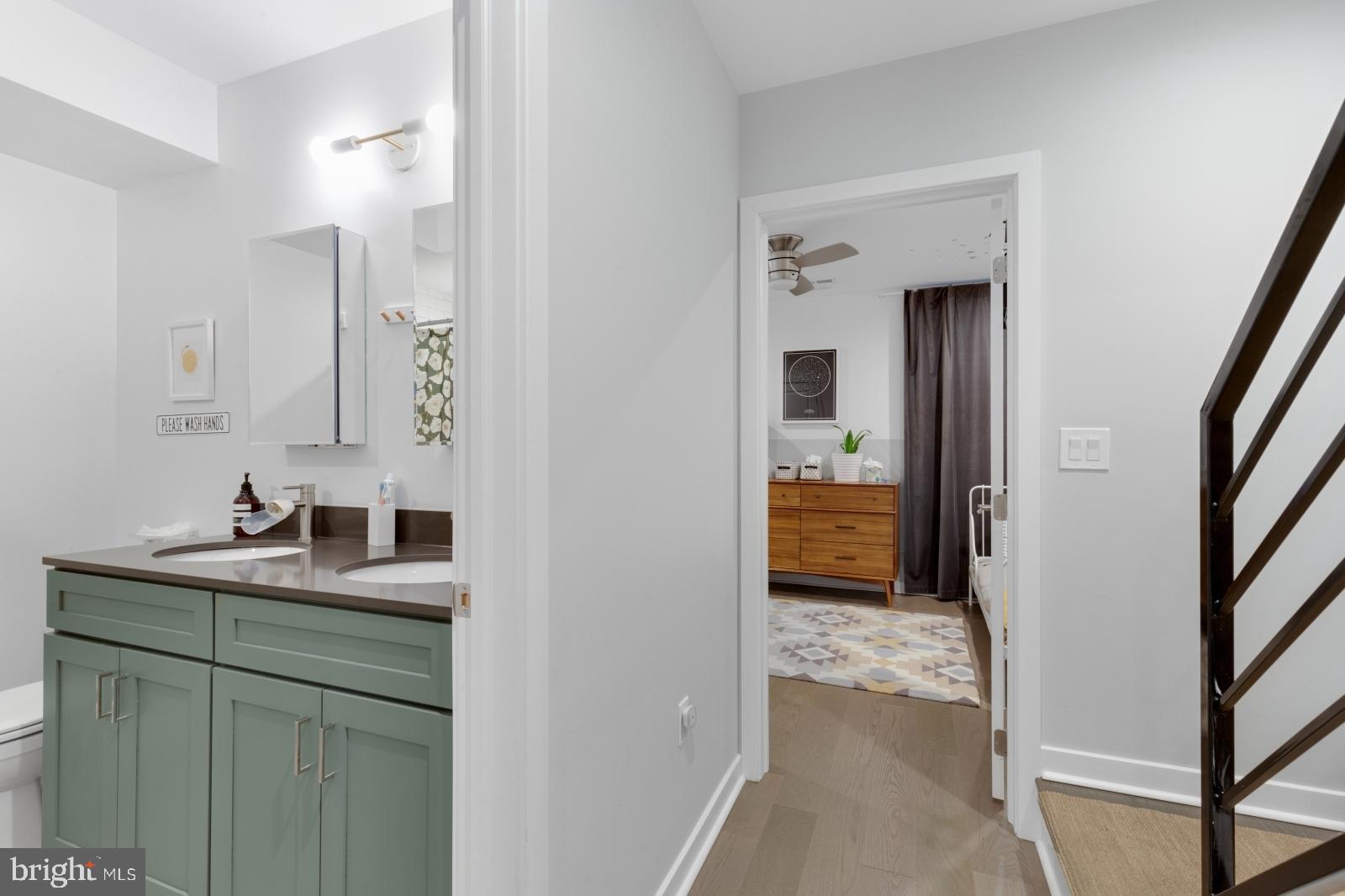 2136 Pemberton Street Philadelphia, PA 19146 - Photo 26 of 45