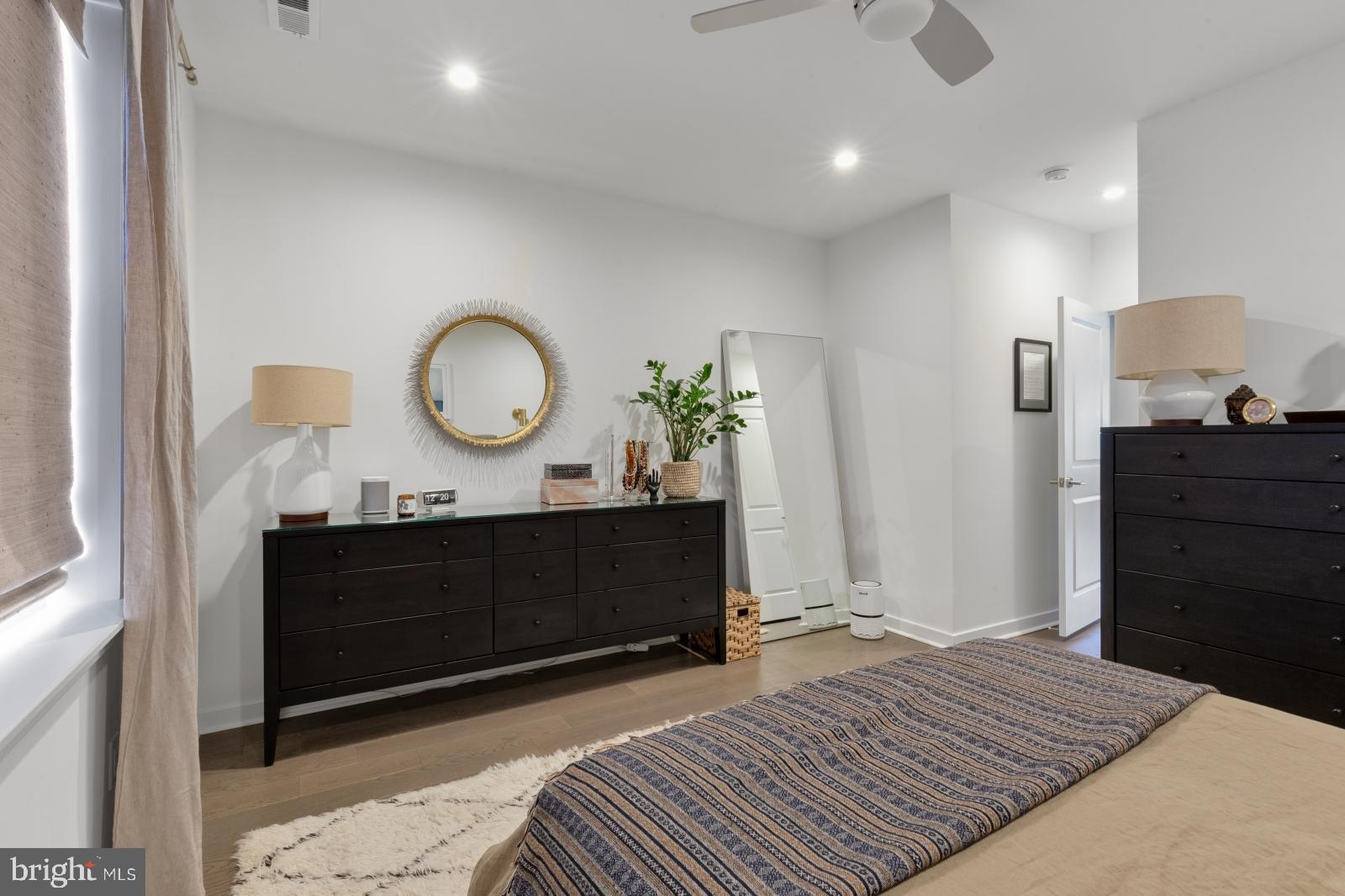 2136 Pemberton Street Philadelphia, PA 19146 - Photo 35 of 45