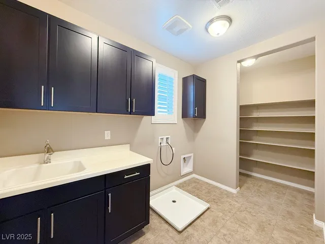 $7,500 | 5704 Milagro Manor Court, Las Vegas, NV 89135