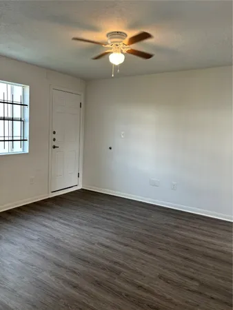 $850 | 4714 Ward Street, Unit 2, Houston, TX 77021