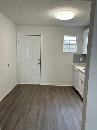 $850 | 4714 Ward Street, Unit 2, Houston, TX 77021