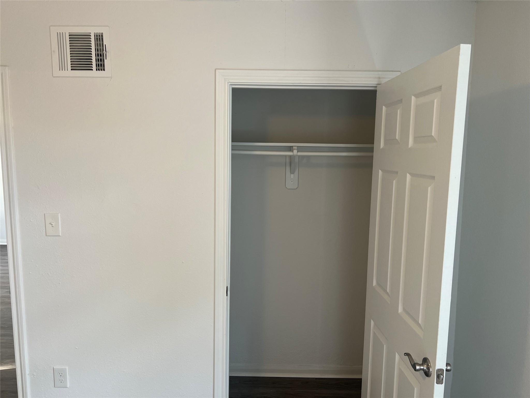 4714 Ward Street, Unit 18 Houston, TX 77021 - Photo 9 of 17 Closet