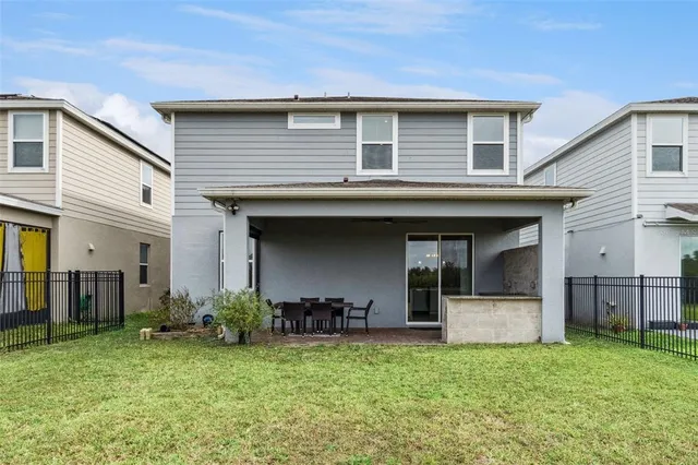 $2,500 | 2282 Nuthatch Street, St. Cloud, FL 34771